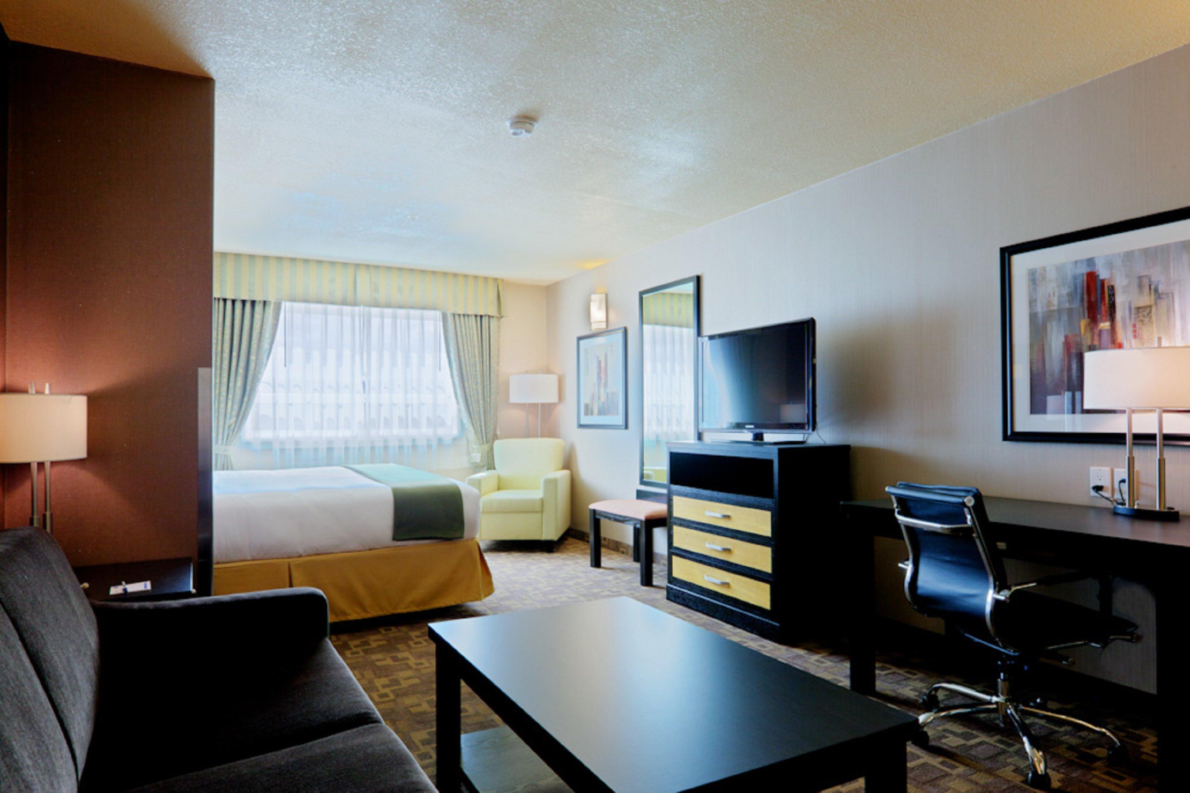 Holiday Inn Express And Suites Dawson Creek, An Ihg Hotel Екстер'єр фото